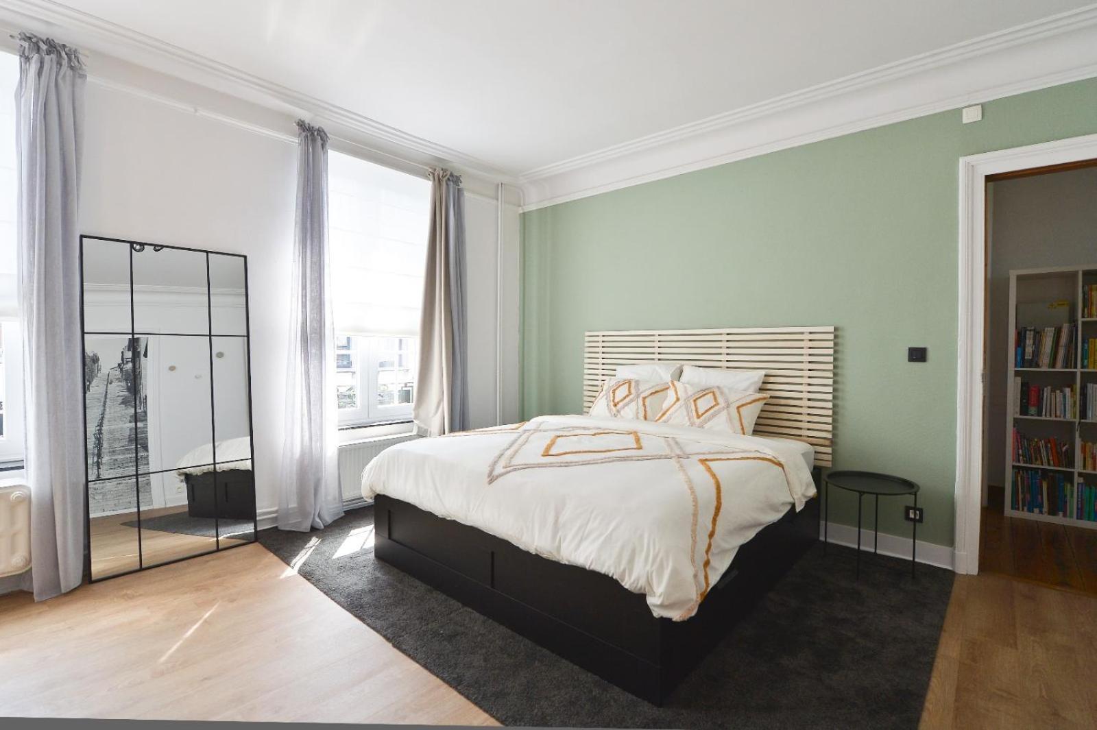 La Chambre De Sam - Chambre Lit 180 Avec Sdb Privee Proche Centre Ville Liegi Esterno foto